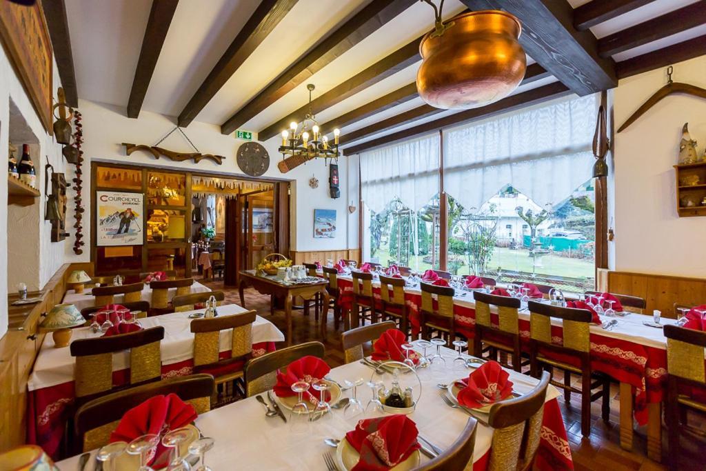 Hotel Des Alpes Брид-Ле-Бэн Экстерьер фото