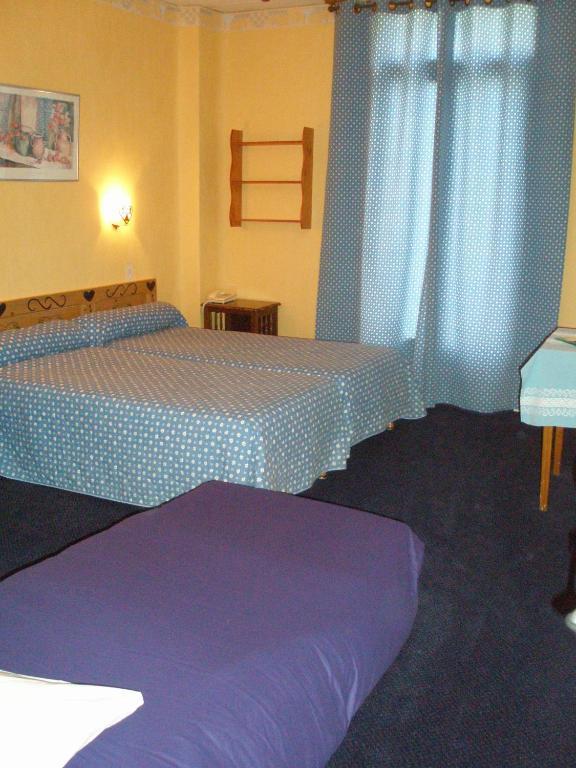 Hotel Des Alpes Брид-Ле-Бэн Номер фото